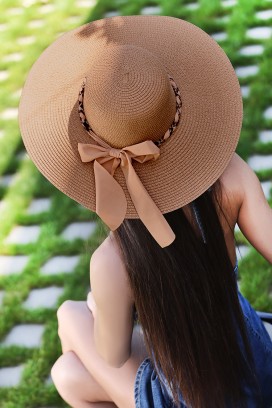 VENETTA BROWN kalap